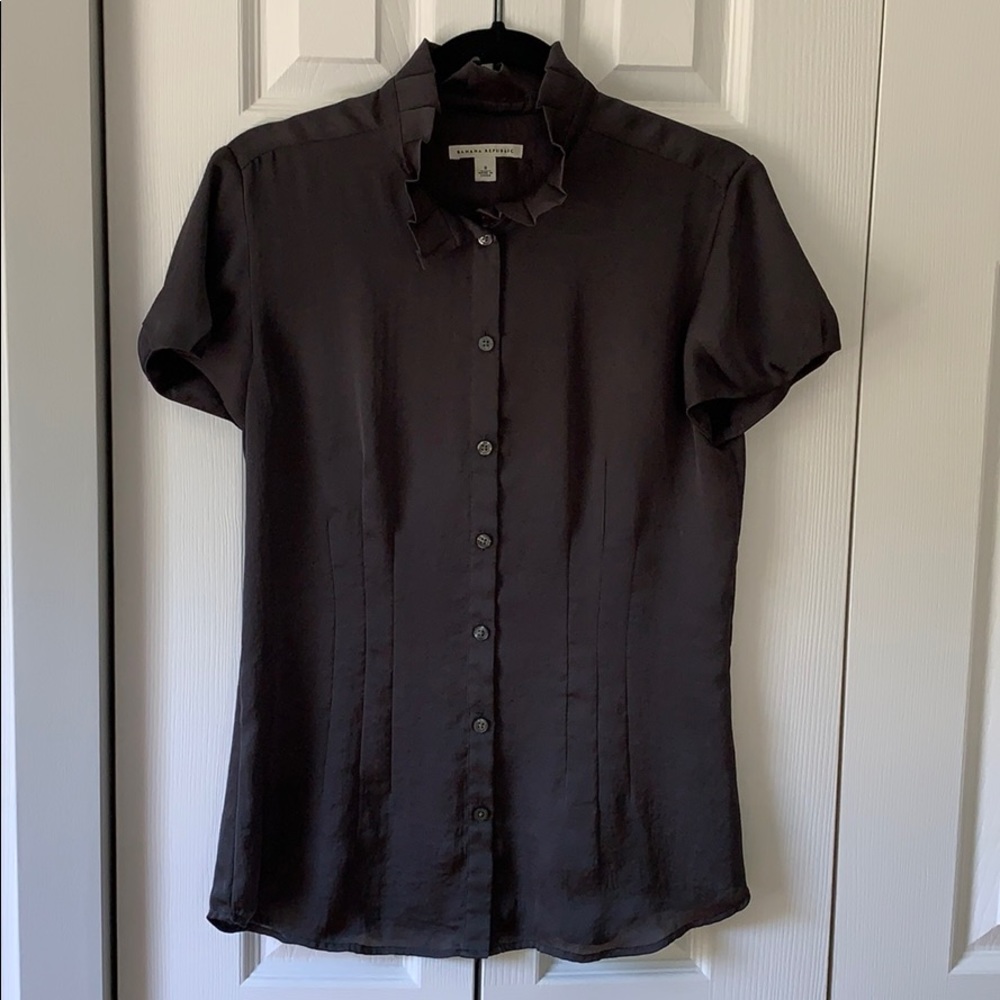 banana republic silk blouse with ruffled collar
